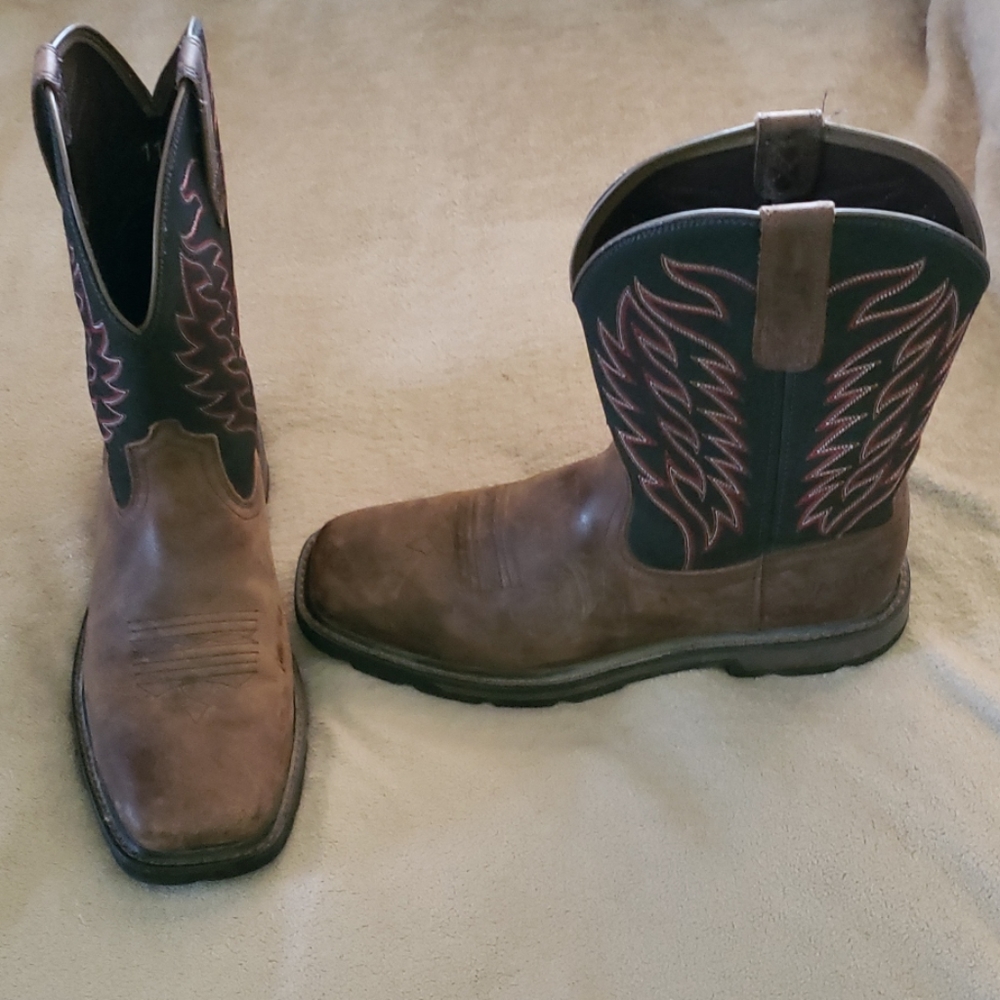 Mens boots